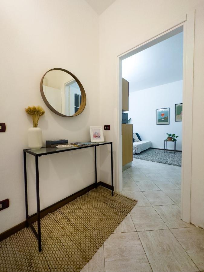 شقة Litta'S Flat In Affori - 3 Mins Walk From Mm3 ميلان المظهر الخارجي الصورة